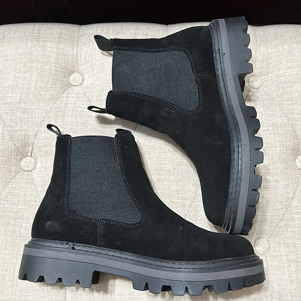 Booties - Picture 6 of 9